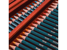 Derwent Artists profesionalne umjetničke olovke u boji kofer....